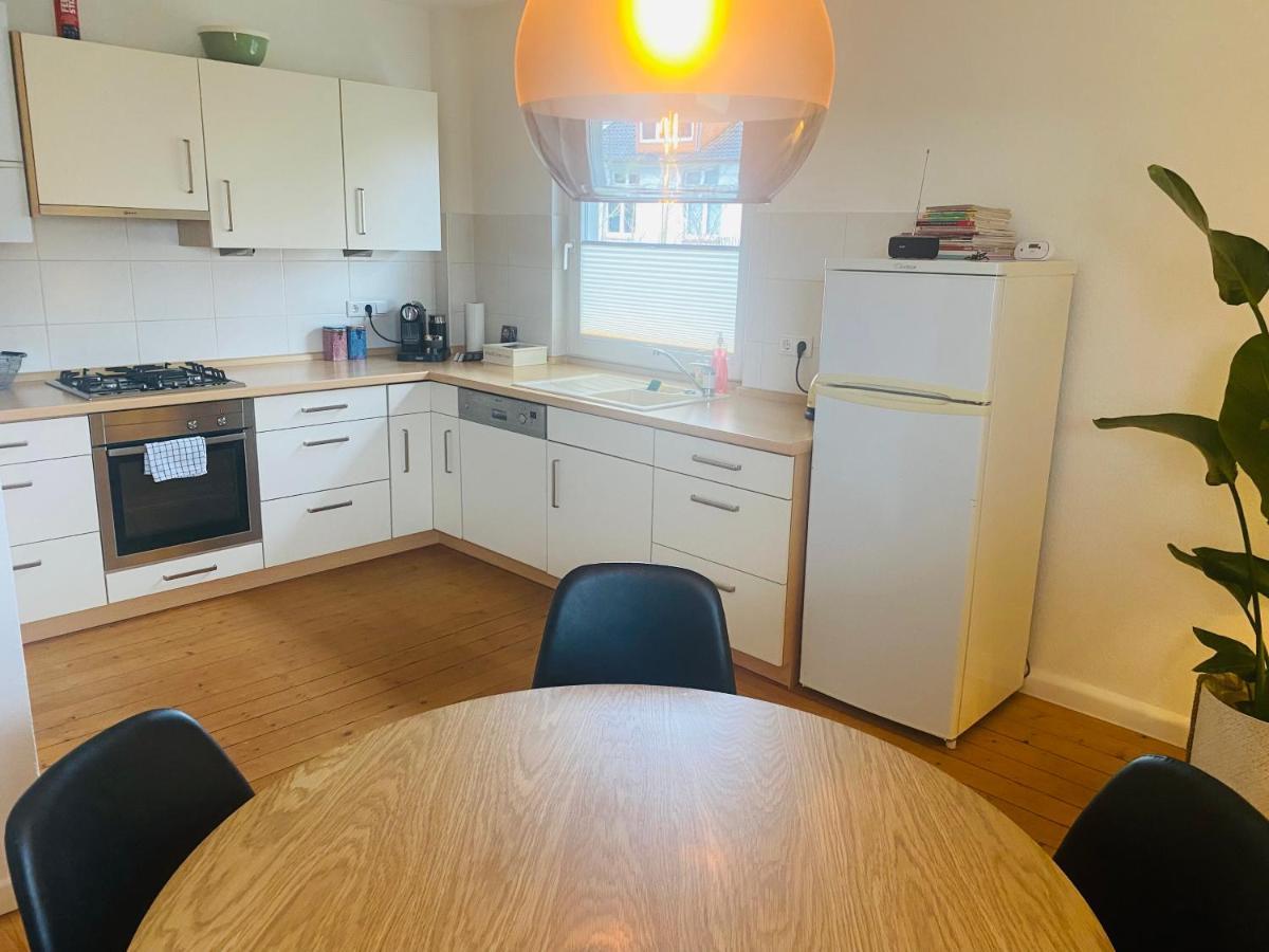 Apartment Am Palaisgarten, Netflix, Wlan, Boxspringbett เดทโมลด์ ภายนอก รูปภาพ